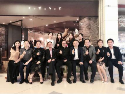 龙门国际：发展不止国内 企望与世界接轨